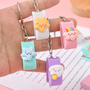 <span class=keywords><strong>Agrafeuse</strong></span> de bureau manuelle mini portable en plastique, mignonne et économique, pour étudiants - Product Image 4
