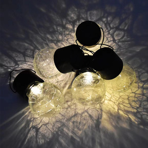 Lámpara Solar Colgante Hejia con Diseño de Estrella, Vidrio Agrietado, Resistente al Agua, Luz Ambiental Nocturna para Jardín - Product Image 1