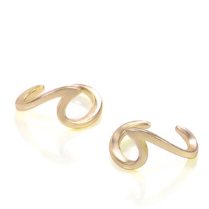 Orecchini a onda in stile coreano da donna, alla moda, minimalisti, eleganti, con clip, senza piercing. - Product Image 2