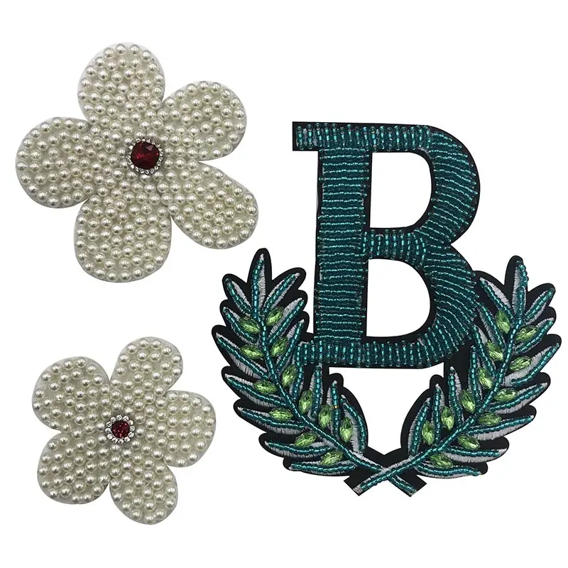 New fashion brand hand nail bead Rhinestone embroidered cloth with badge DIY garment accessories patch