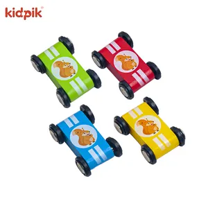 बच्चों के लिए नया डिज़ाइन वाहन लकड़ी का अर्ली लर्निंग क्रिएटिव 4 रेल स्लाइड ट्रैक रेस कार खिलौना