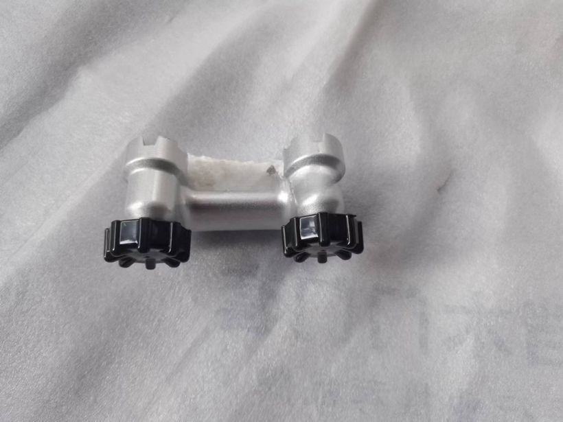 แคลมป์เดี่ยว (รุ่นดั้งเดิม) พร้อมสกรู 2 ตัว