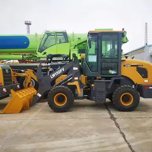 LW150FV Hoog Rendement 1,5T Kleine Wiellader 3,2m Hefhoogte met 0,7m³ Bak - Product Image 4