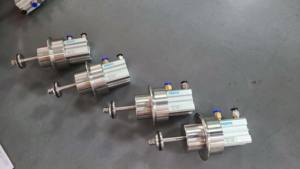 Máquina de llenado automático ESKO con tolva de calentamiento mezclador, equipo de llenado de botellas desinfectante de manos líquido para champú de coche de 1 litro - Product Image 5