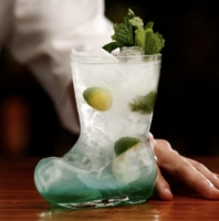 Tasse de fête personnalisée Creative Mini Juice Tumbler Tankard Verres à liqueur de bière allemande Football Football Rugby Réutilisable Cowboy Boot Cups