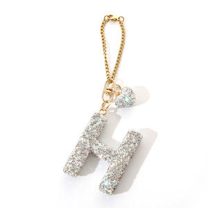 พวงกุญแจแบบปรับได้ ถ้วยกาแฟแบบใช้ซ้ำได้ ประดับด้วยคริสตัล ตัวอักษรภาษาอังกฤษ รูปหัวใจ ลูกบอล ดีไซน์หรูหราทันสมัย - Product Image 4