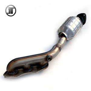 Japan Exhaust Part Land Cruiser Prado Three Way Catalytic Converter