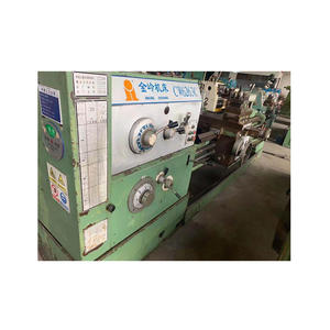 AJE de <span class=keywords><strong>torno</strong></span> de <span class=keywords><strong>2</strong></span> <span class=keywords><strong>metros</strong></span> de segunda mano, 630mm x 2000mm, modelo CW6263B - Product Image 1