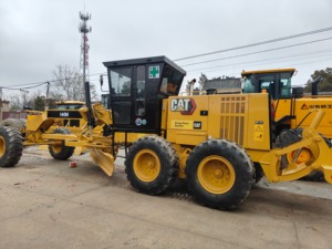 La motoniveladora Cat 140H, potencia de precisión inigualable, ofrece un rendimiento de nivelación superior, control de eficiencia para lugares de trabajo exigentes - Product Image 5