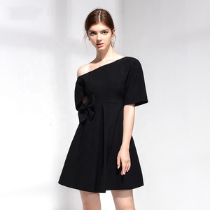 Mujer modelo damas ropa Casual vestidos <span class=keywords><strong>Lady</strong></span> sólido negro hombro arco elegante de las mujeres vestido de fiesta Sexy - Product Image 1