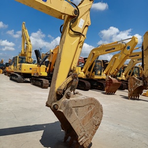 Excavadora sobre orugas hidráulica Komatsu PC60 usada con componentes de engranajes y bombas Opciones multimodelo en stock - Product Image 5