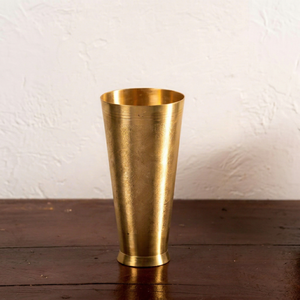 Verre à shot en laiton fait main, haute qualité, vintage, gaufré, durable, écologique, pour cocktails et fêtes, 500-1000 ml - Product Image 1
