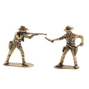 Adorno Creativo de Latón con Escena de Duelo de Vaqueros del Oeste, Pequeño Juguete Coleccionable para Mesa o Regalo - Product Image 6
