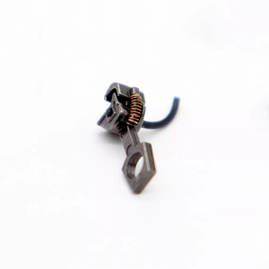 Accoppiatore a molla per modellismo ferroviario in scala 1:87 HO - Product Image 3