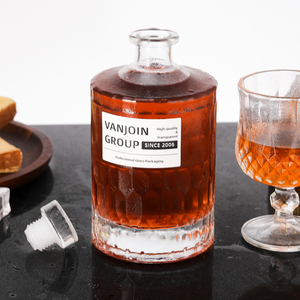 Bouteilles rondes de vin, whisky et <span class=keywords><strong>cidre</strong></span>, saké et <span class=keywords><strong>gin</strong></span> de 500ml avec logo transparent en relief Bouteilles de liqueur alcoolisée en verre de brandy avec bouchon en verre - Product Image 6