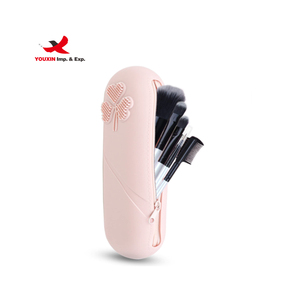 <b>Makeup</b> Brush Organizer Portable <b>Makeup</b> Brush Bag for Travel Silicone Holder Cosmetic Bag <b>Case</b> Pouch Silicone <b>Makeup</b> Brush Holder - Product Image 1