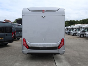 <span class=keywords><strong>Camping</strong></span>-<span class=keywords><strong>car</strong></span> de luxe d'occasion BURSTNER ELEGANCE 910 G RHD <span class=keywords><strong>pas</strong></span> <span class=keywords><strong>cher</strong></span> - Product Image 2