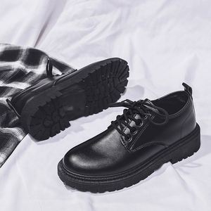 Chaussures habillées en cuir montantes pour hommes – Confortables et élégantes pour le bureau et les occasions spéciales - Product Image 3