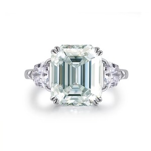 Số Lượng Lớn Của Chỗ Xh Moissanite S925 Tinh Khiết Bạc 8 Carats 10*12 Ngọc Lục Bảo Cắt Màu Trắng Moissanite Kim Cương Của Phụ Nữ Nhẫn - Product Image 4