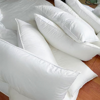 Vente en gros d'oreillers de lit de luxe pour hôtel, rembourrés confortables et doux, lit queen size/king size 1200g, oreiller de couchage pour hôtel 5 étoiles