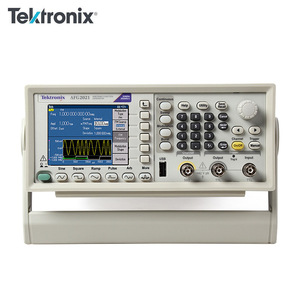 Tektronix AFG1022/AFG2021/AFG1062 Generador de señal de doble canal de sobremesa Forma de onda arbitraria/Generador de funciones - Product Image 5