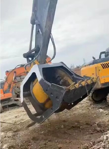 Seau de criblage de sable en pierre sous l'eau ou sur la terre Crusher Screen Screener Excavator Rotating Soil Cleaning Bucket - Product Image 3