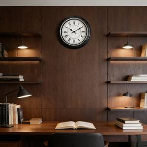Grand Horloge Murale Quartz Noire Électroplaquée de 16 Pouces avec Chiffres Romains Surdimensionnés en Plastique pour Villa de Luxe, Domaine et Penthouse - Product Image 2