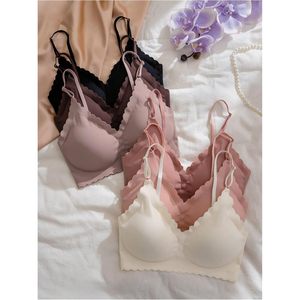 FOXA Lot de 6 bralettes sans couture rembourrées sans armatures pour femme, style caraco, bonnets triangulaires, sous-vêtements confortables - Product Image 4