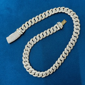 Más vendidos Moissanite Diamond 925 Sterling Silver Totalmente Iced Out Hip Hop Style Miami Cuban Link Jewelry Chain para precio de fábrica - Product Image 3