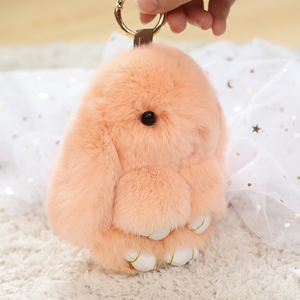 سلسلة مفاتيح قطيفة ترويجية فائقة النعومة طويلة الأذن أرنب محشوة حيوان أرنب فرو حلقة مفاتيح قطيفة - Product Image 2