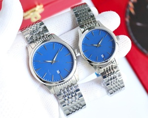 Montres rondes à quartz chics avec cadran minimaliste et bracelet en acier inoxydable durable pour un usage quotidien Omegaes - Product Image 1