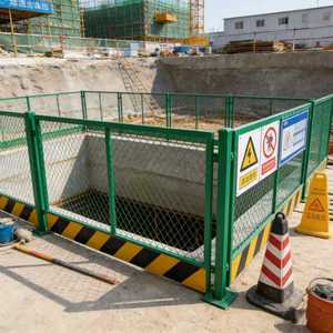 <strong>Custom</strong> Size Expanded Metal Mesh Bridge Anti Throwing Net Anti Dazzle <strong>Barrier</strong> for Highway Viaduct Tunnel and Traffic Infrastructu - Product Image 2