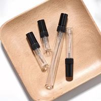 Flacon d'échantillon de parfum en verre mini 2ml 3ml 5ml 10ml, conteneur cosmétique vide avec pulvérisateur, logo personnalisé, vente en gros