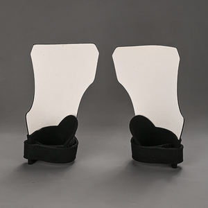 قبضة يد من السيليكون بفتحتين مع دعامة للمعصم - Product Image 3