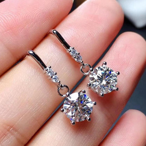 Pendientes de Diamantes Levian Nuzero en Oro Blanco, Corte Brillante Redondo, Color D, Naturales, Clásicos, Joyería para Mujer, para Bodas - Product Image 3