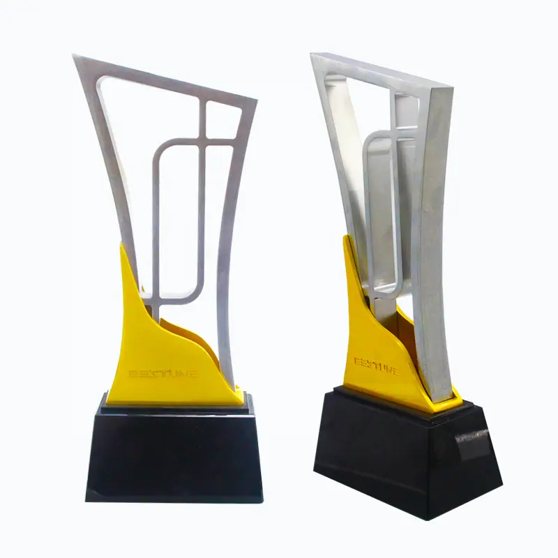 Piala logam kreatif kustom atmosfer kelas atas Staf Yang Sangat Baik pertemuan tahunan juara penghargaan Piala souvenir kustom