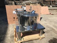 Separator Sentrifugal Keranjang Otomatis Industri Efisiensi Kerja Tinggi dengan Filter Pemisah Oli Scraper untuk Oli Bekas