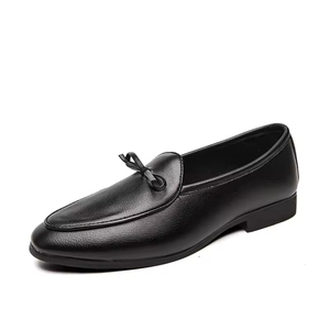 Chaussures Oxford en cuir pour hommes, modèle 2025, tendance et best-seller, à bout pointu, à enfiler, semelle extérieure en caoutchouc, toutes saisons - Product Image 4