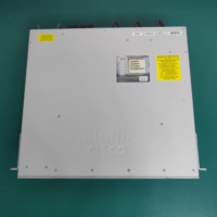 Switch Gestito Gigabit PoE+ a 48 Porte Cisc C9300-48P-A con Uplink Modulare, Network Advantage, Montaggio a Rack 1U
