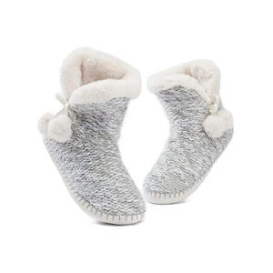 شبشب نسائي مريح مع مقابض للاستخدام المنزلي شبشب غرفة نوم مع أحذية داخلية - Product Image 2