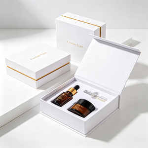 Boîte en carton magnétique de luxe avec logo personnalisé, dorure à chaud, emballage rigide pour produits de soin de la peau et flacons d'huiles essentielles - Product Image 2
