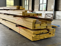 Australian AS/NZS4357 Standard LVL Pine Timber Construction Fuqing Brand First-Class Grade E0 Formaldehyde Emission 5 Year