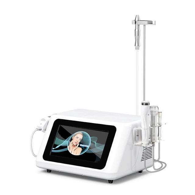 The Brand New Best-selling Soothing Device Is a Savior for Sensitive Skin, Relieving Facial Redness and Broken Capillaries.