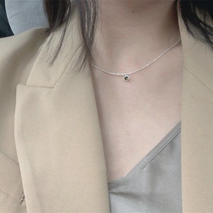 Olive Green Mini Pendant Necklace Round Brilliant Cut Diamond Geometric Design Everyday Wear Clavicle Chain - Product Image 2