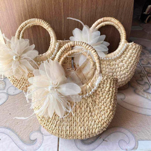 Vendedor superior marrón claro estilo clásico agua Jacinto ratán bolsa mimbre paja cesta puerta regalo vacaciones decoración hecha a mano Vietnam - Product Image 1