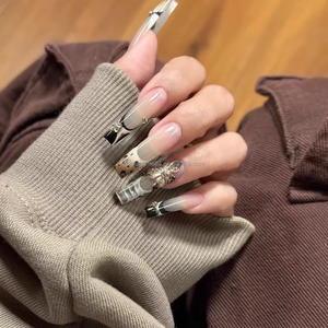 <span class=keywords><strong>Uñas</strong></span> Postizas Hechas a Mano, Extra <span class=keywords><strong>Largas</strong></span>, Cuadradas, Rosas y <span class=keywords><strong>Blancas</strong></span>, con Lazo Coqueta, Cristales de Imitación y Diseño de Corsé - Product Image 5