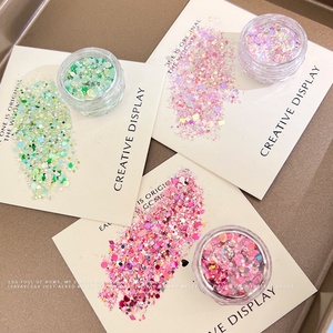 Paillettes pour ongles, paillettes fluide en chanvre, ultra-fines et scintillantes, matériau laser ultra-fin, mélange de papillons avec accessoires pour nail art - Product Image 1