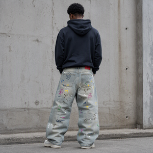 Vaqueros anchos de mezclilla para hombre, estilo hip hop, pintados a mano, rasgados, de tiro medio, lavables, de algodón, para otoño - Product Image 3