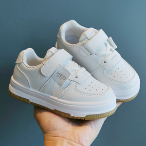 Petites chaussures blanches pour enfants, chaussures de sport pour filles, antidérapantes, légères, chaussures souples pour garçons, chaussures décontractées pour bébés - Product Image 3