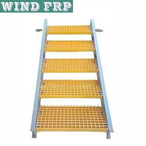 Gradini in FRP Resistenti Antiscivolo in Fibra di Vetro per Scale Industriali - Product Image 1